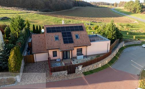 Prodej domu 184 m² s pozemkem 5 072 m², Březina, okres Brno-venkov