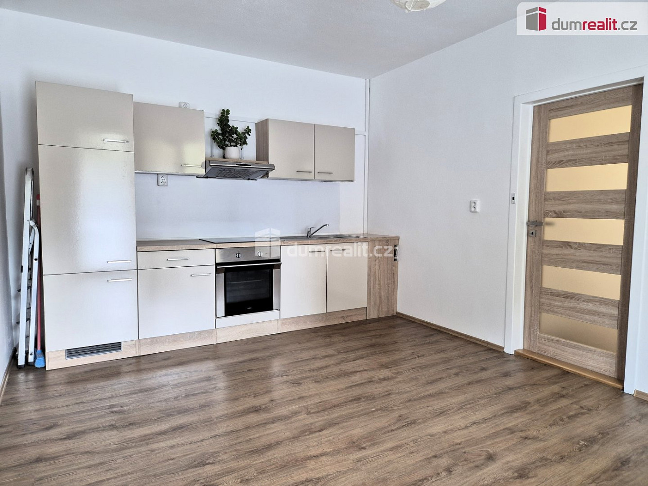 Pronájem bytu 2+kk 44 m²