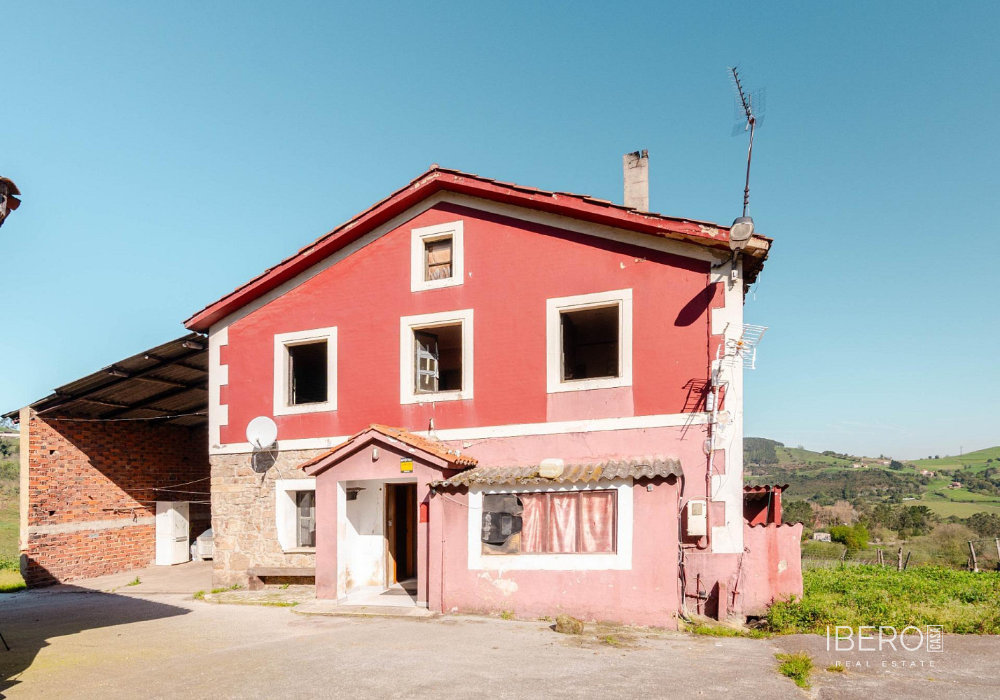Prodej domu 229 m² s pozemkem 66 m² — photo 3