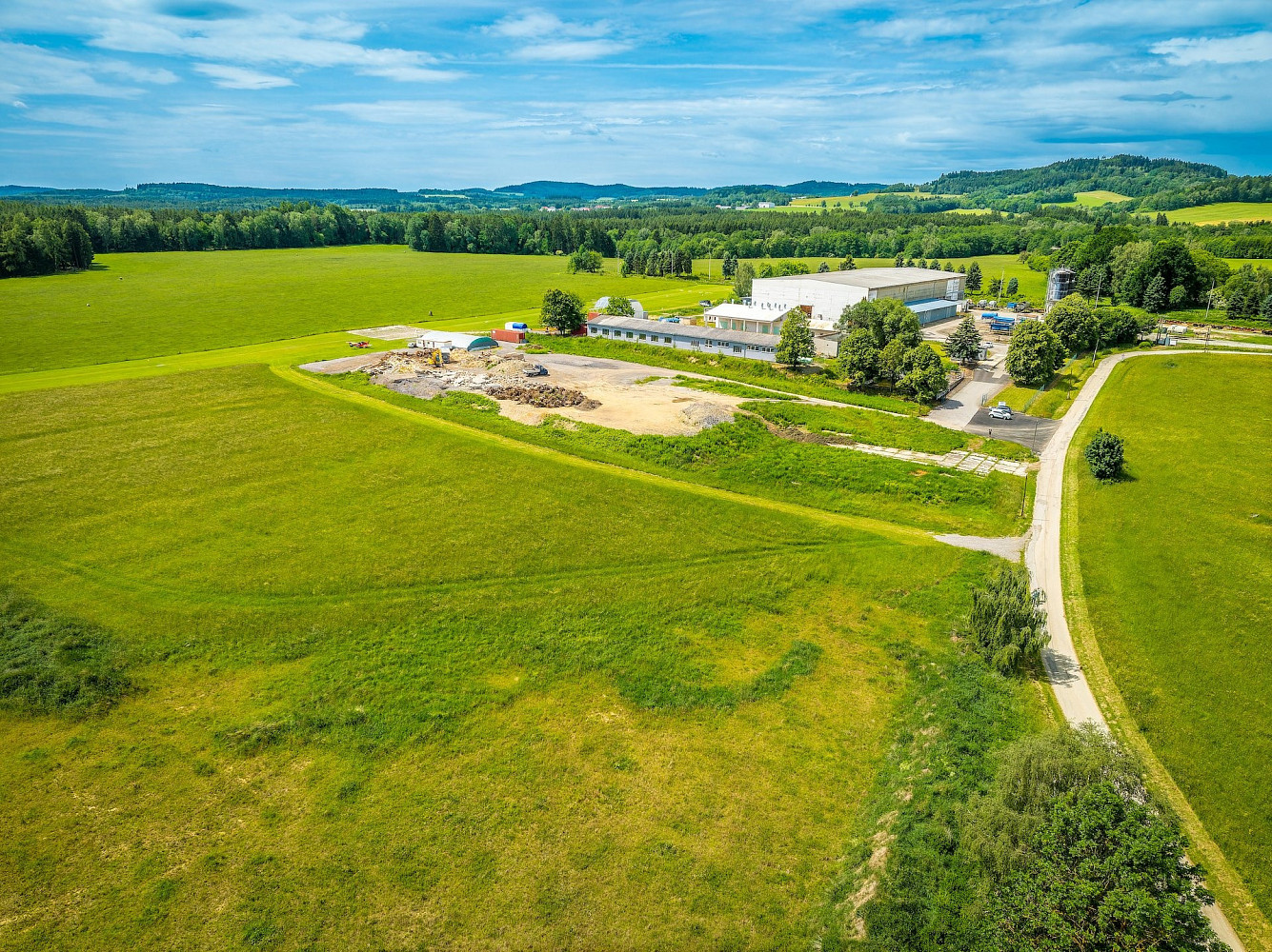 Prodej komerčního pozemku 2 175 m² – fotografie 5