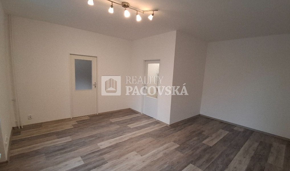 Pronájem bytu 2+1 70 m², Ústí nad Labem – náhled fotky 6
