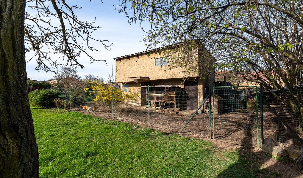 Prodej stavebního pozemku 1 140 m², Ořech – náhled fotky 6