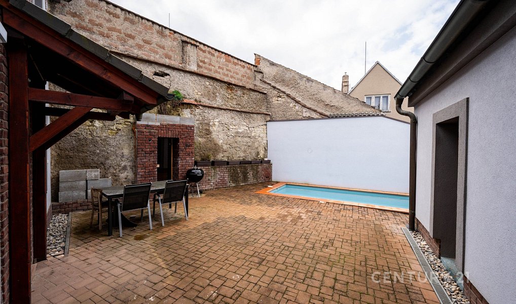 Prodej domu 231 m² s pozemkem 584 m², Rynholec – náhled fotky 26