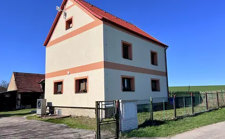 Pronájem bytu 3+1 73 m², Všetaty, okres Rakovník