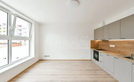 Pronájem bytu 2+kk 58 m², Tyršova, Benešov