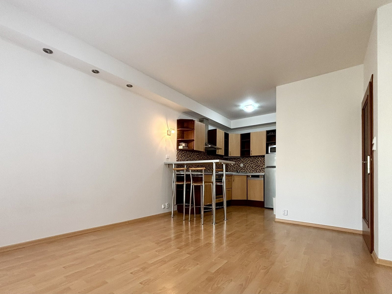 Pronájem bytu 2+kk 45 m² — photo 2
