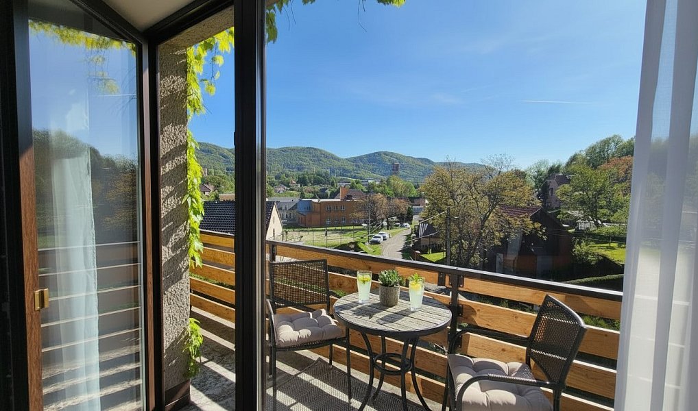 Prodej domu 288 m² s pozemkem 1 000 m², Veřovice – náhled fotky 2