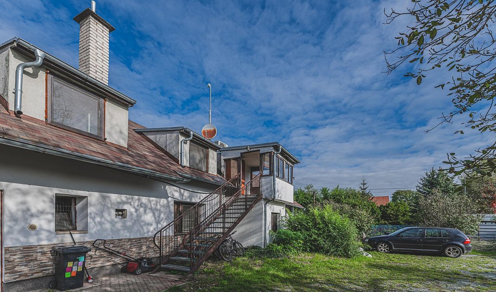 Prodej domu 130 m² s pozemkem 1 180 m², Sezemice – náhled fotky 18