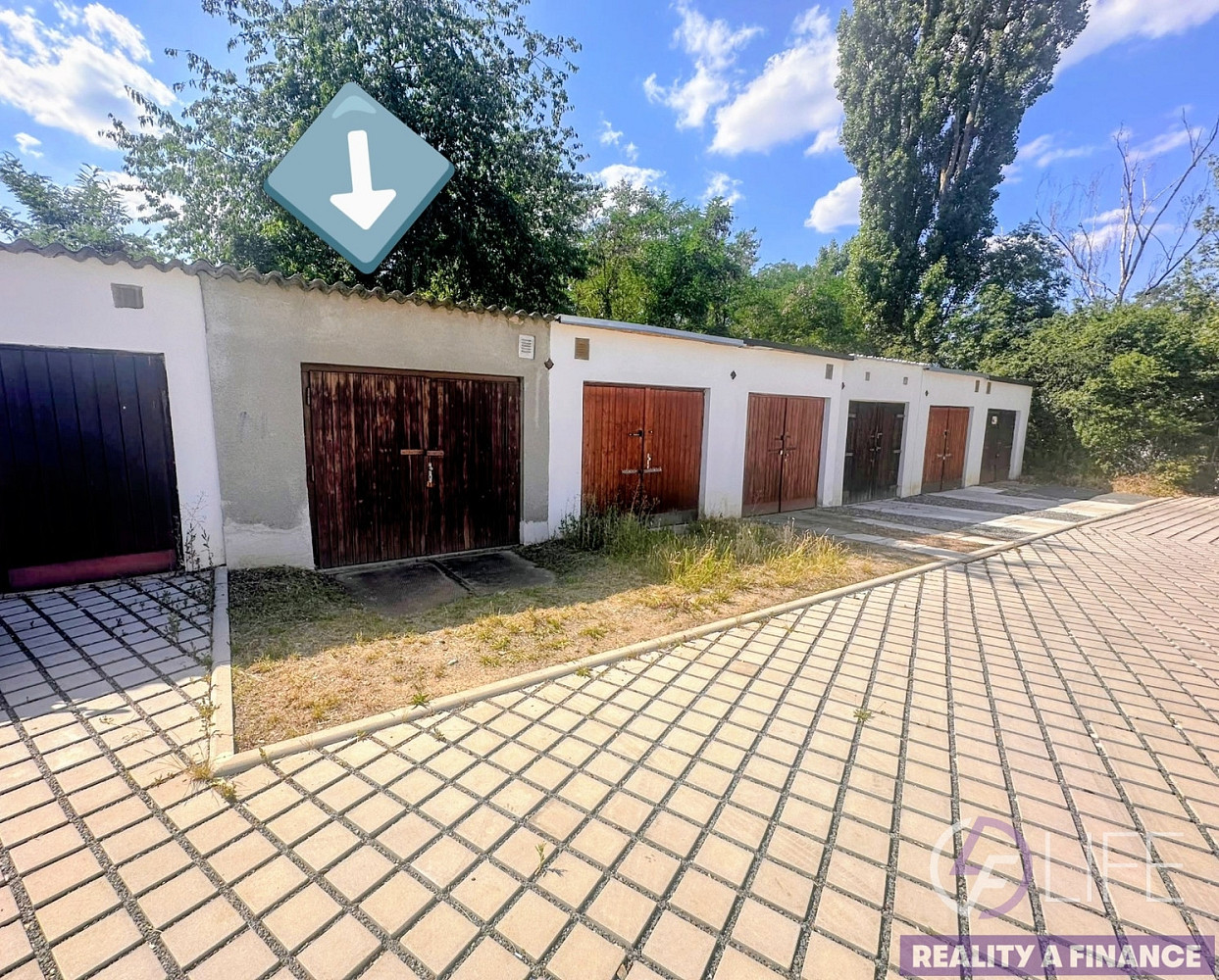 Prodej garáže, 22m2, okružní, praha 4 - komořany