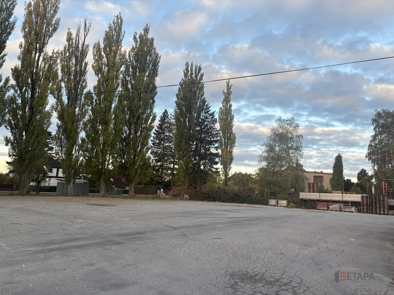 Pronájem komerčního objektu (jiného typu) 150 m²