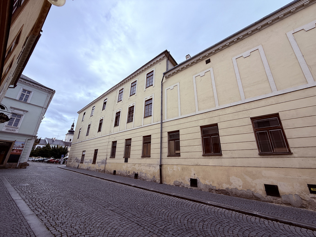Pronájem kanceláře 77 m²
