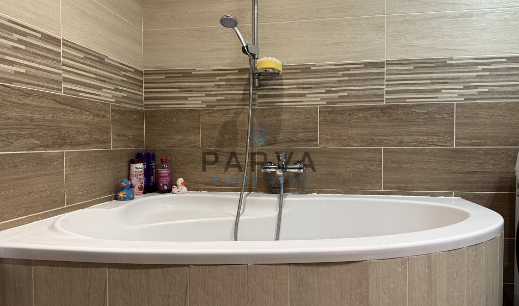 Prodej bytu 3+1 67 m², Hrádek – náhled fotky 14