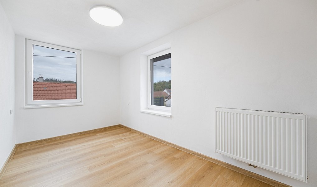 Prodej domu 95 m² s pozemkem 727 m², Jemnice – náhled fotky 11