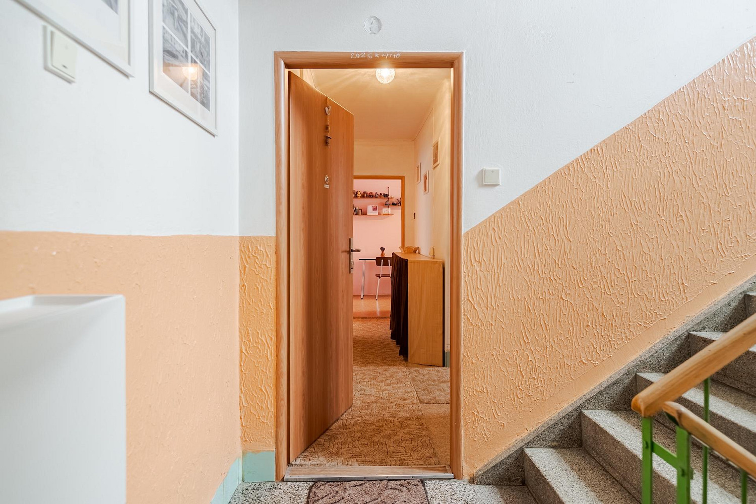 Prodej bytu 2+1 66 m² — photo 2