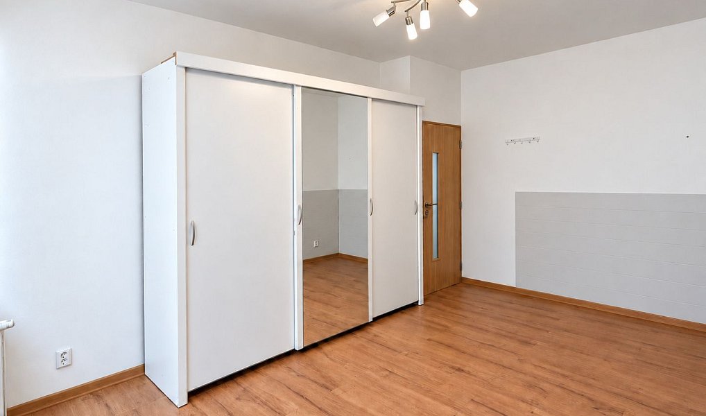 Pronájem bytu 3+1 80 m², Aš – náhled fotky 3