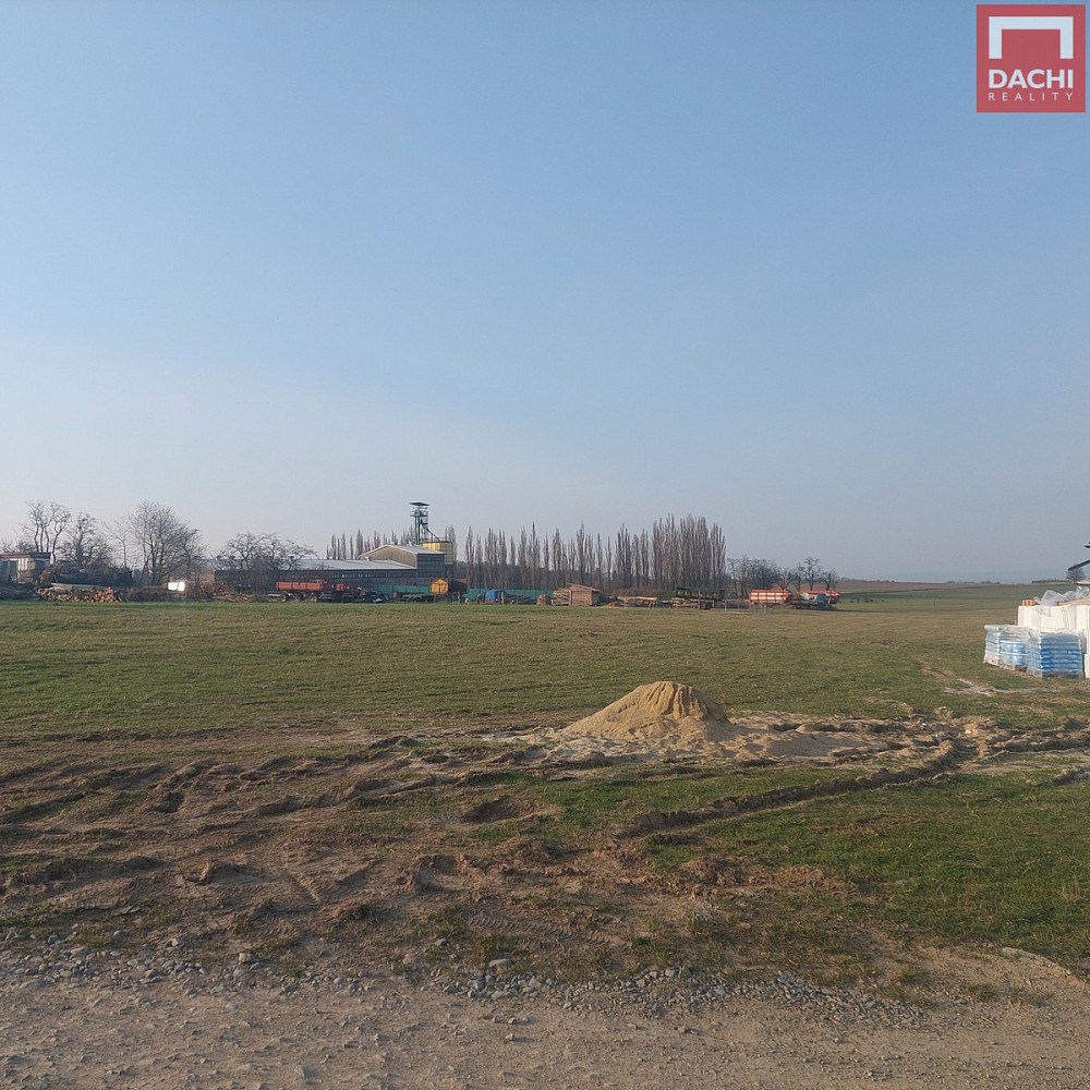 Prodej stavebního pozemku 1 489 m² – fotografie 5