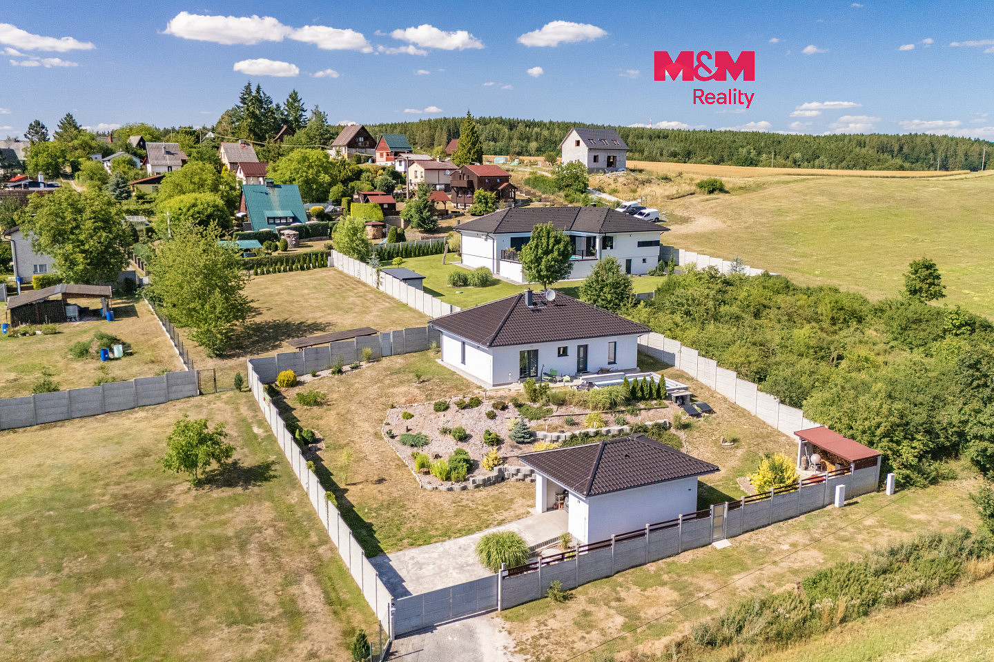 Prodej domu 92 m² s pozemkem 1 009 m²