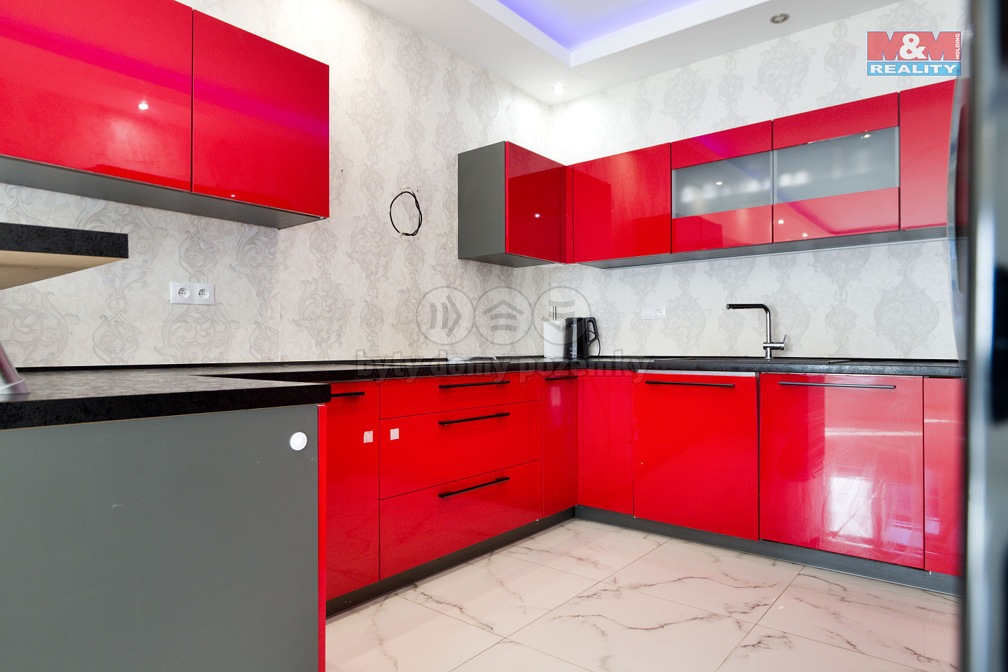 Prodej domu 234 m² s pozemkem 902 m² – fotografie 5