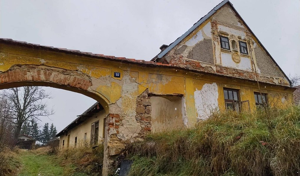Prodej domu 250 m² s pozemkem 1 324 m², Olešná – náhled fotky 10