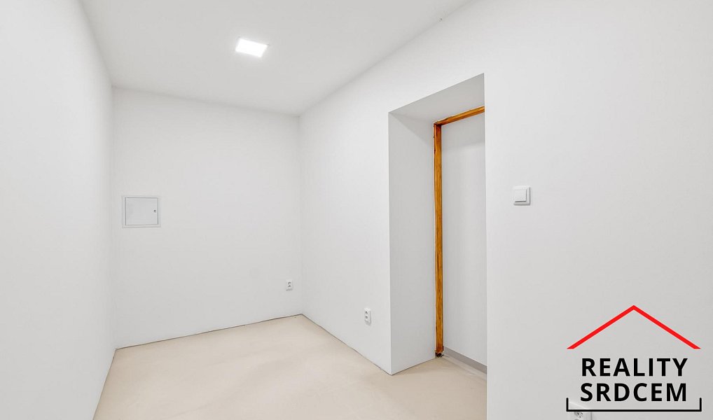 Pronájem kanceláře 167 m², Ostrava – náhled fotky 11
