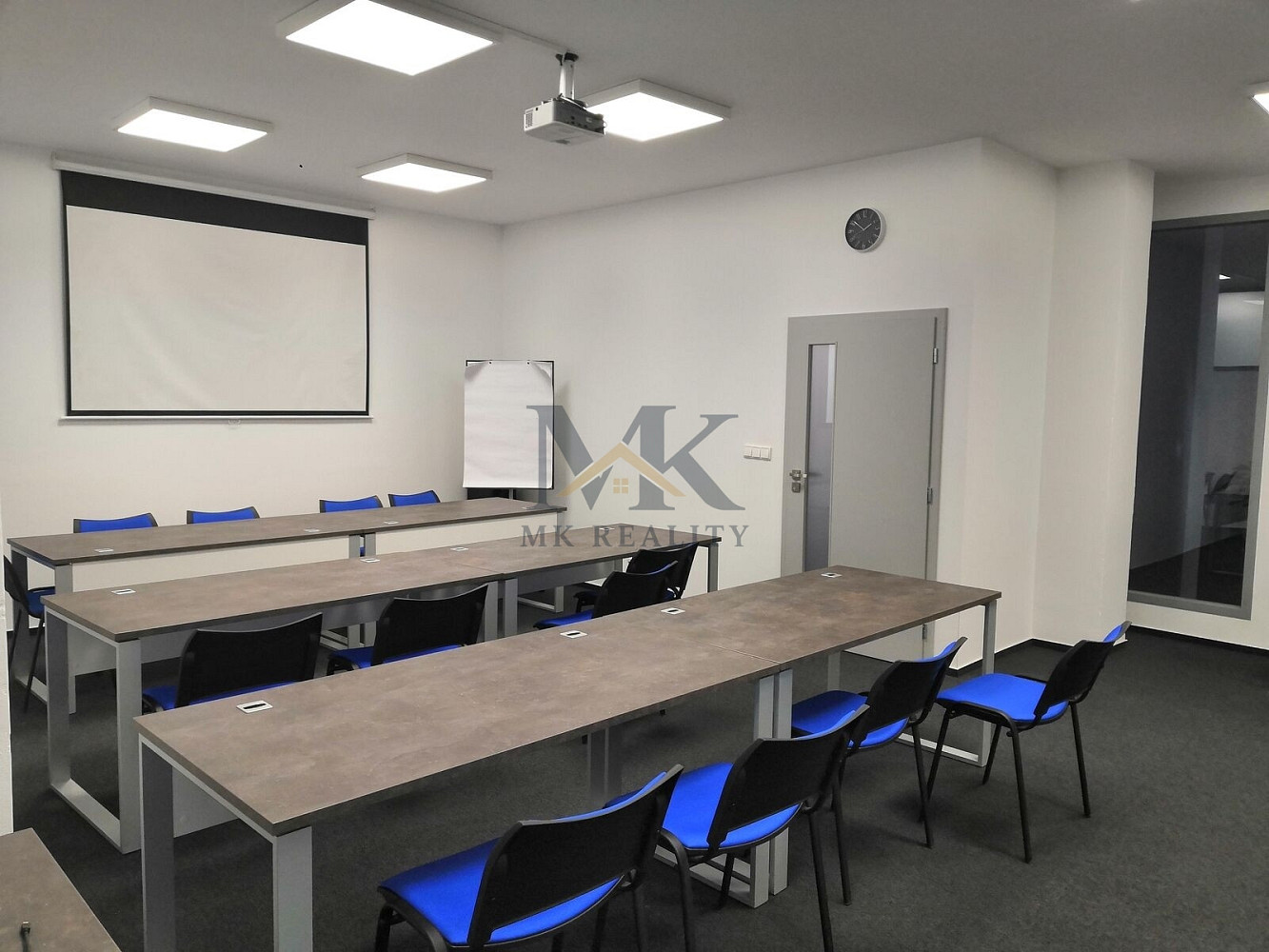 Pronájem kanceláře 70 m² – fotografie 4