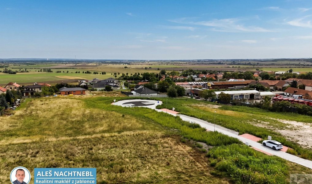 Prodej stavebního pozemku 800 m², Dřínov – náhled fotky 9