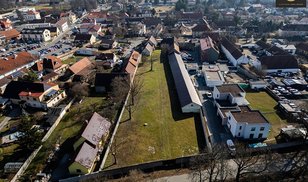 Prodej domu 305 m² s pozemkem 5 073 m², Rudná – náhled fotky 8