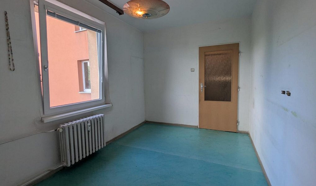 Pronájem bytu 2+1 48 m², Bílina – náhled fotky 3