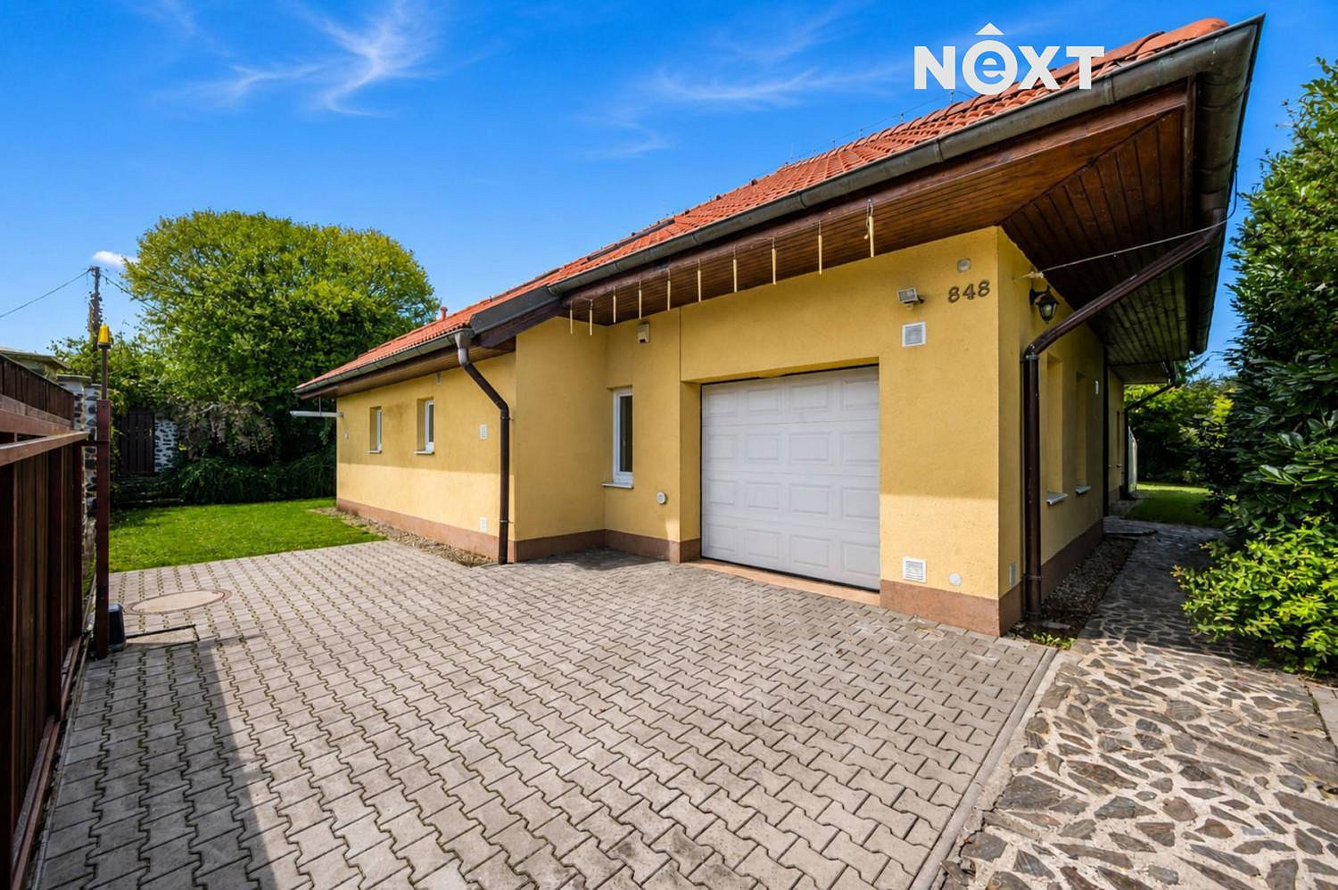 Prodej domu 337 m² s pozemkem 915 m² – fotografie 3