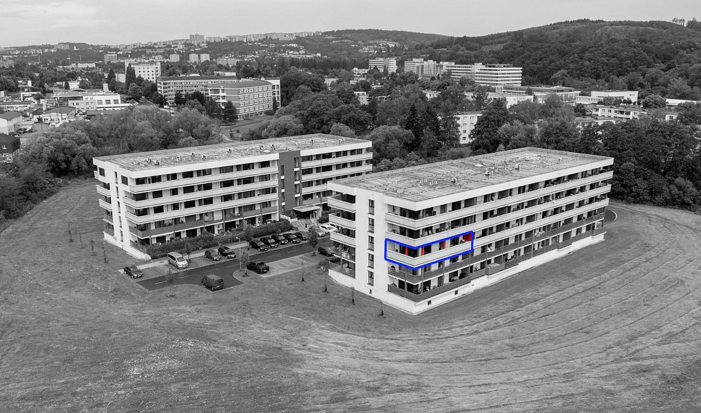 Pronájem bytu 3+kk 109 m², Zlín – náhled fotky 2