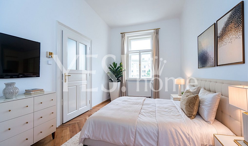 Pronájem bytu 2+kk 37 m², Praha – náhled fotky 2