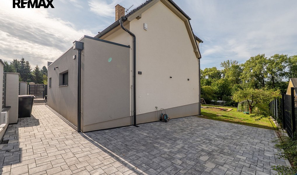 Pronájem domu 199 m² s pozemkem 752 m², Říčany – náhled fotky 34