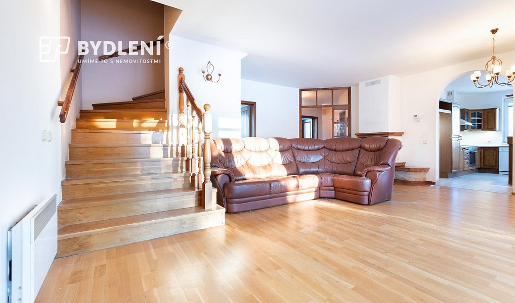 Prodej domu 250 m² s pozemkem 1 975 m², Zahořany – náhled fotky 18