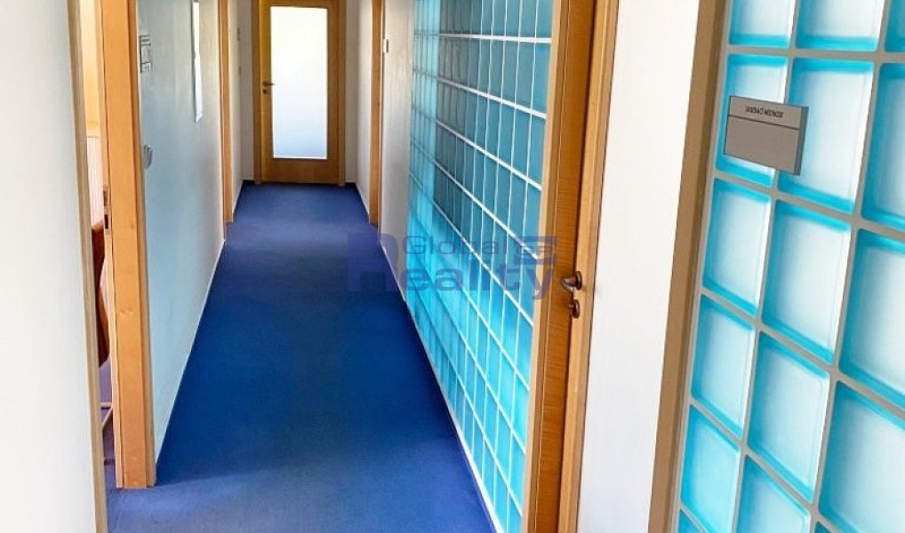 Prodej výrobních prostor 980 m², Svoboda nad Úpou – náhled fotky 11