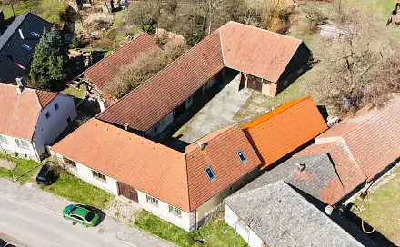 Prodej domu 678 m² s pozemkem 2 233 m², Budišov, okres Třebíč