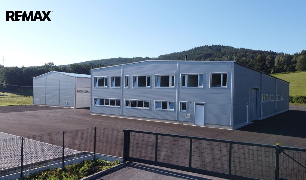 Pronájem výrobních prostor 1 500 m², Husinec – náhled fotky 9