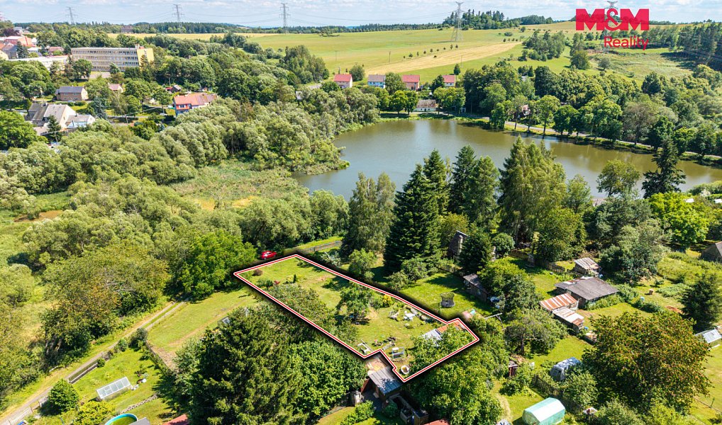 Prodej zahrady 878 m², Bochov – náhled fotky 13