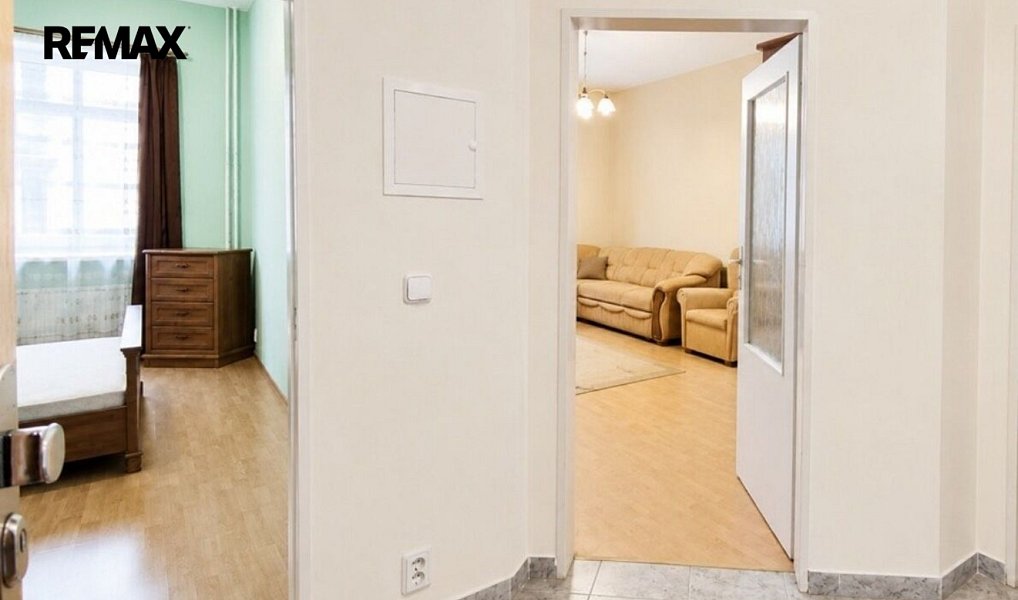Pronájem bytu 2+1 57 m², Karlovy Vary – náhled fotky 3