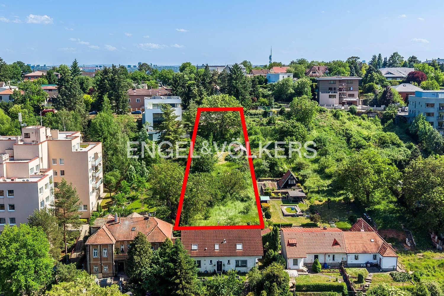 Prodej stavebního pozemku 1 575 m² — photo 2