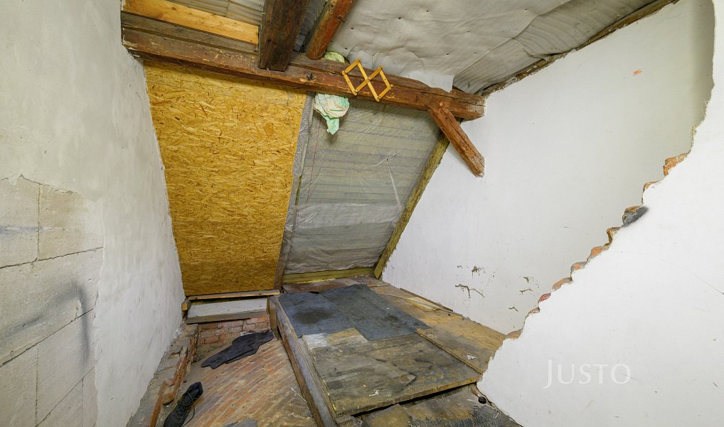 Prodej domu 230 m² s pozemkem 906 m², Frýdlant – náhled fotky 11