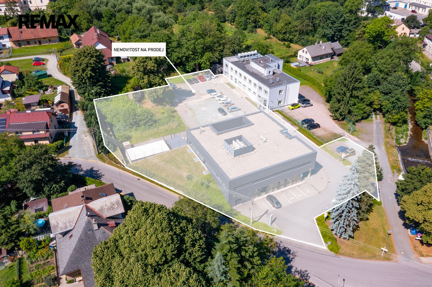 Prodej kanceláře 1 150 m² – fotografie 2
