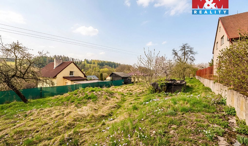 Prodej stavebního pozemku 2 075 m², Ostředek – náhled fotky 2