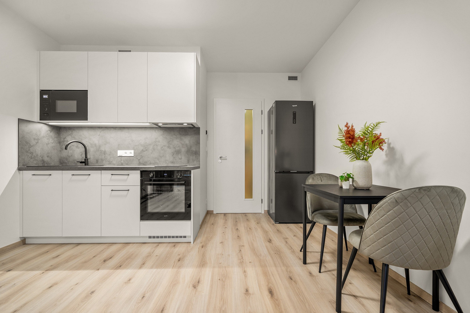 Pronájem bytu 1+kk 33 m²