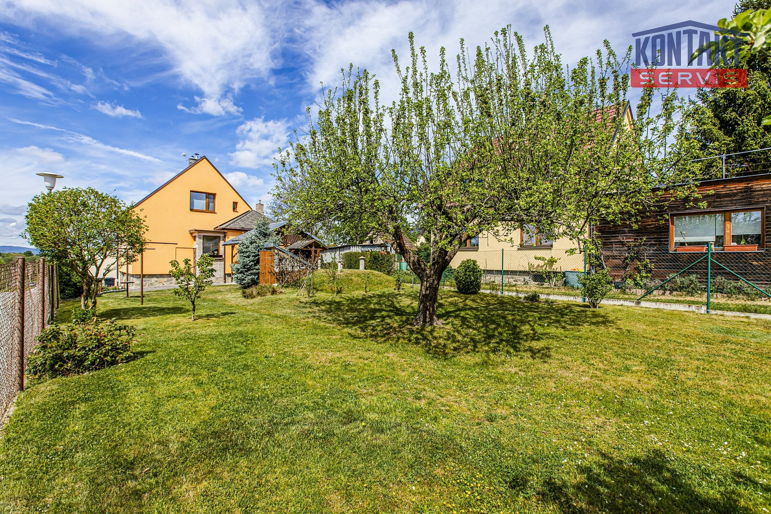 Prodej domu 118 m² s pozemkem 997 m² – fotografie 2