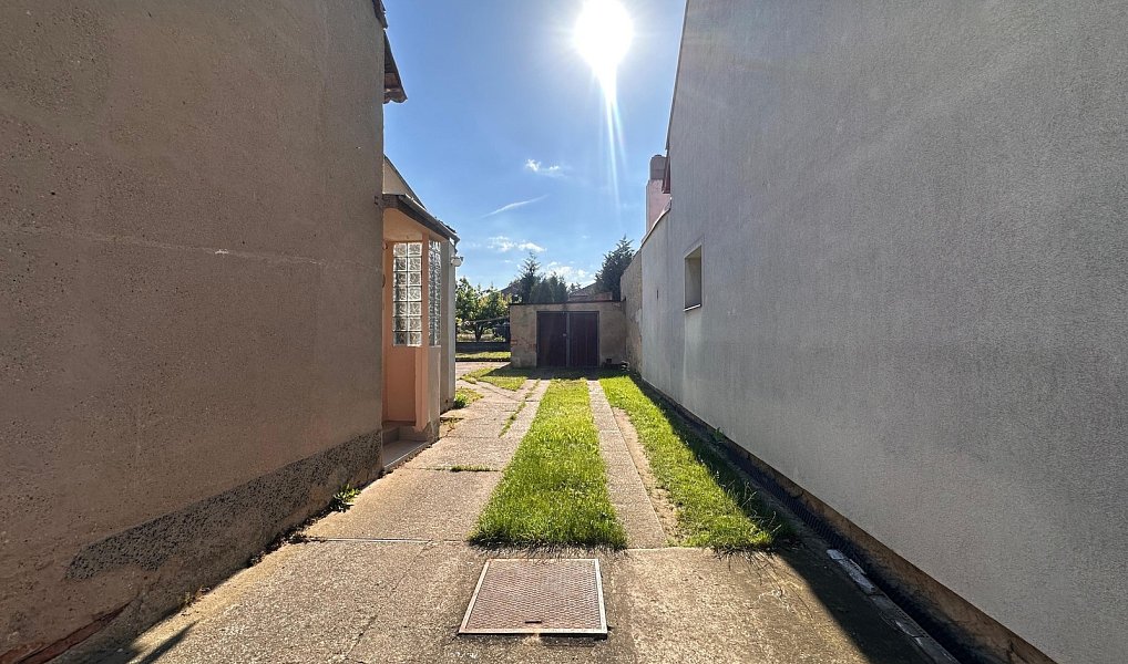 Prodej domu 90 m² s pozemkem 556 m², Račiněves – náhled fotky 25