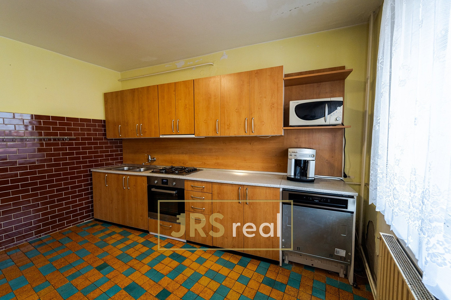 Prodej domu 200 m² s pozemkem 437 m² – fotografie 4