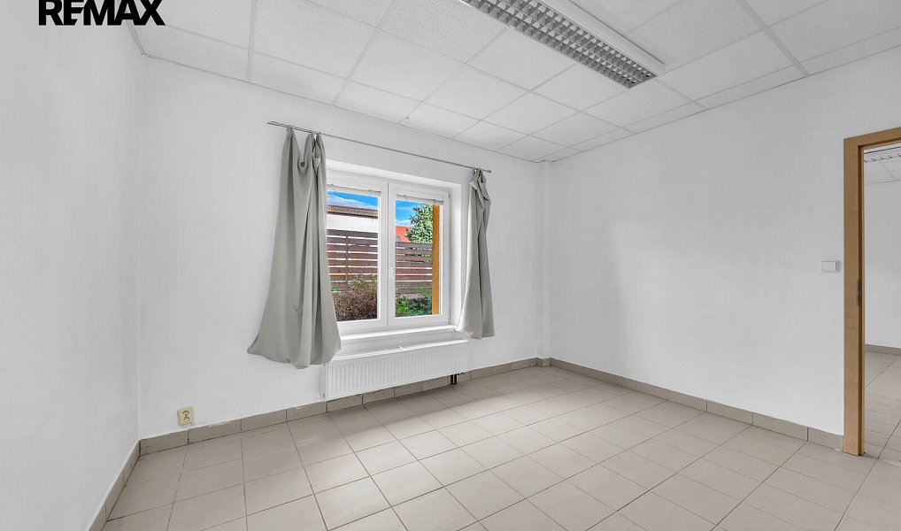 Prodej domu 266 m² s pozemkem 795 m², Konecchlumí – náhled fotky 6