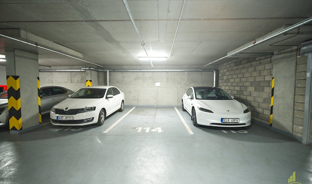 Prodej garážového stání od 12,50 do 14,79 m2, Brno - Zábrdovice, Brno – náhled fotky 2