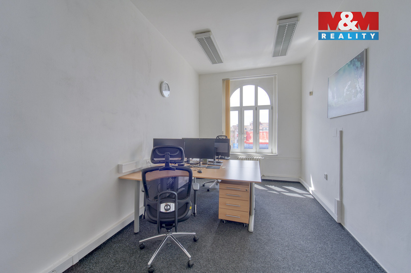 Pronájem kanceláře 133 m² — photo 4