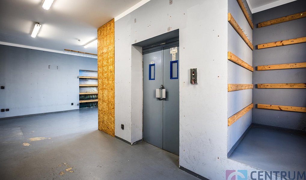 Prodej obchodních prostor 146 m², Liberec – náhled fotky 7